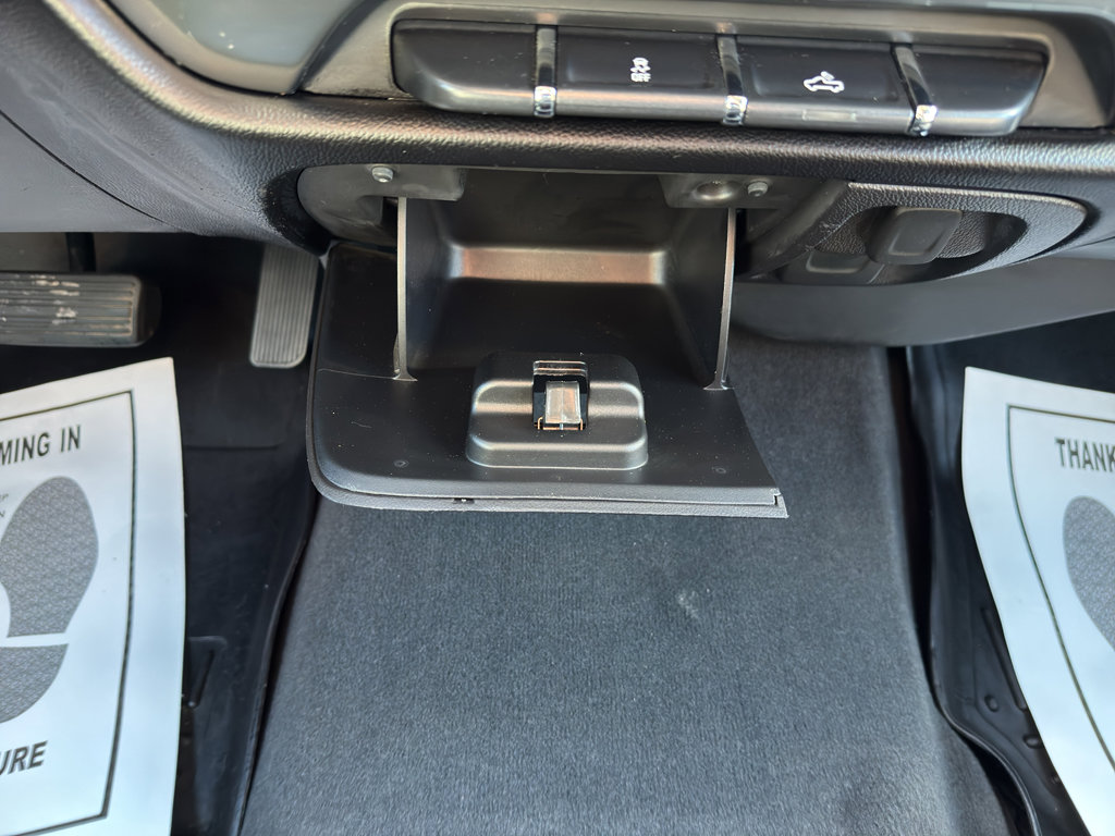 Used 2018 Chevrolet Silverado 1500 LT w/ All Star Edition image 13