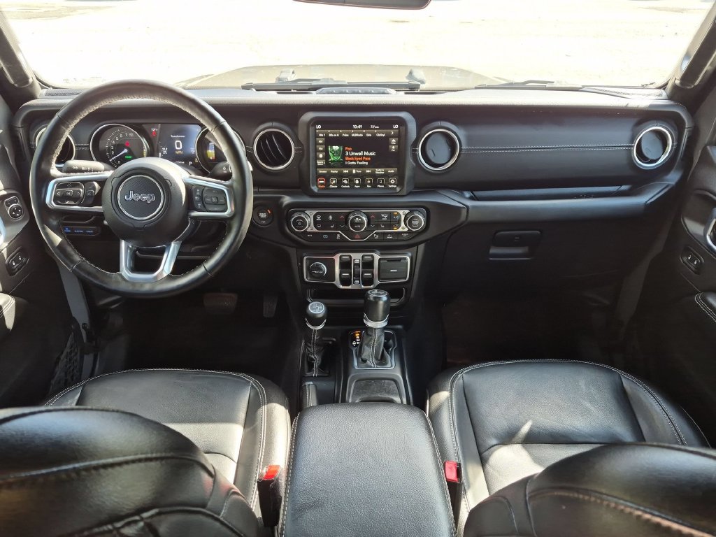 Used 2021 Jeep Wrangler Unlimited Sahara w/ Cold Weather Group AWD/4WD image 21