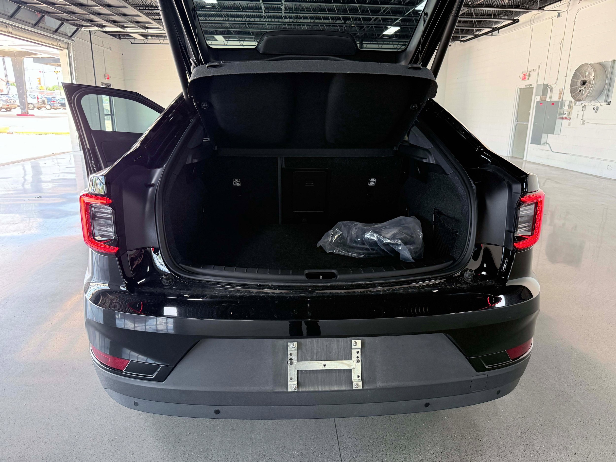 Used 2023 Polestar Polestar 2 w/ Pilot Pack AWD/4WD image 24