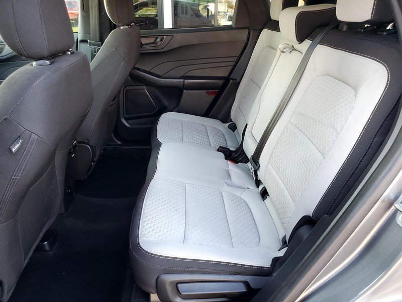 Used 2023 Ford Escape Active AWD/4WD image 15