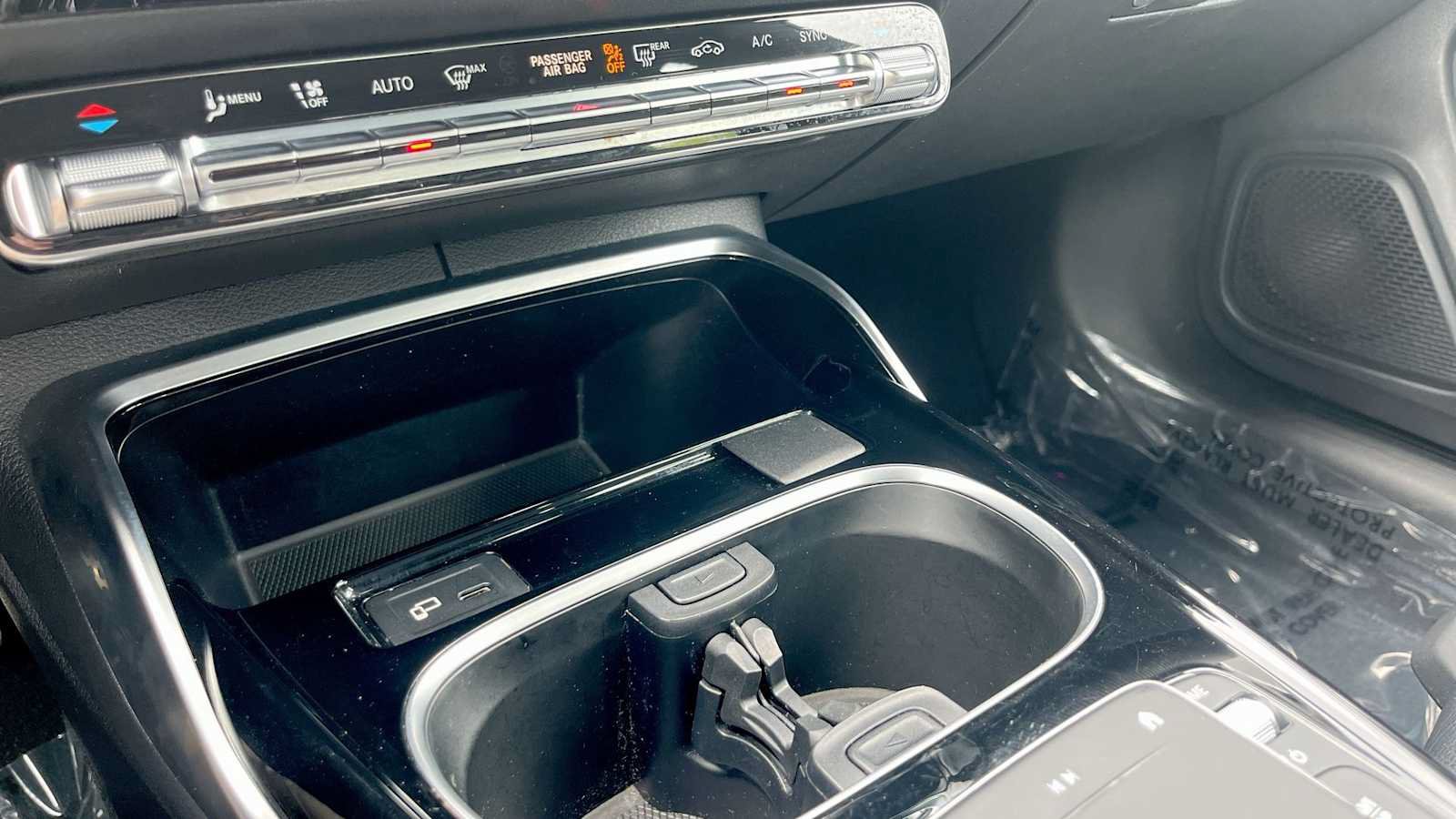 Certified 2022 Mercedes-Benz CLA 35 AMG 4MATIC image 47