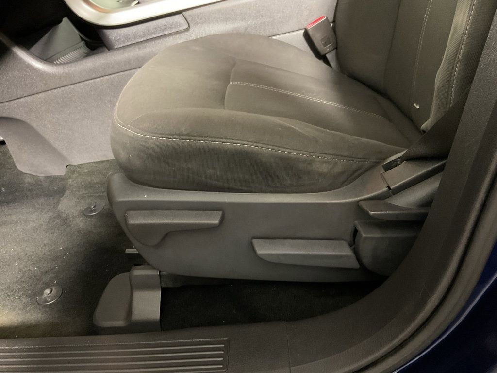 Used 2012 Ford Edge SE FWD image 17