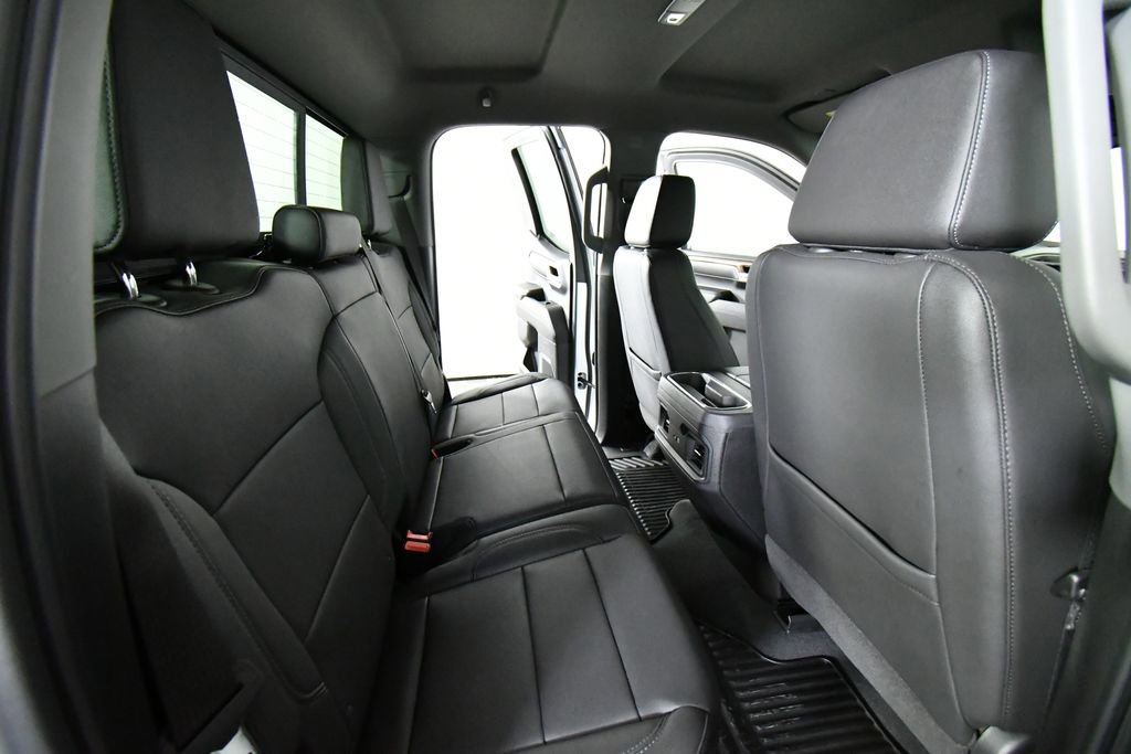 Used 2023 Chevrolet Silverado 1500 RST w/ Convenience Package II AWD/4WD image 23