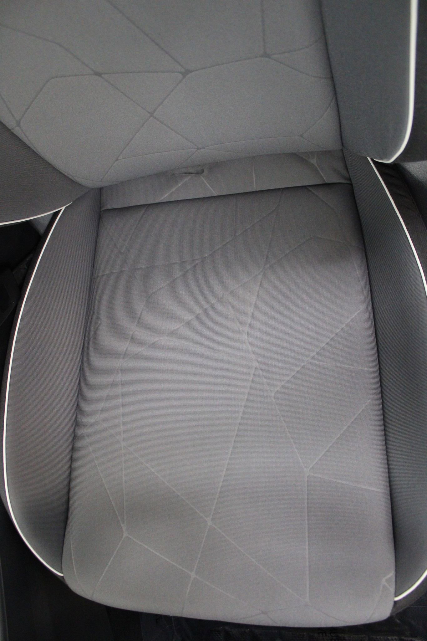 Used 2025 Volkswagen Jetta Sport FWD image 13