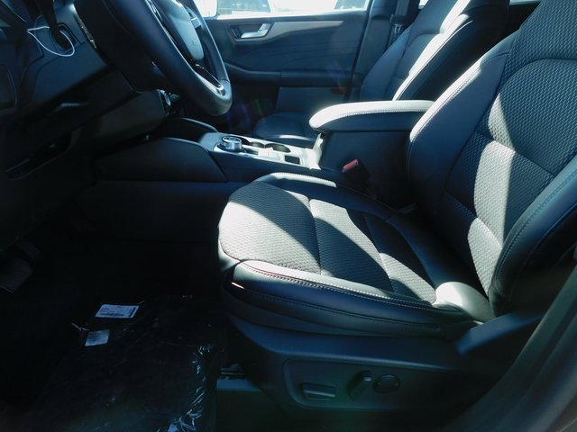 New 2026 Ford Escape SE image 24