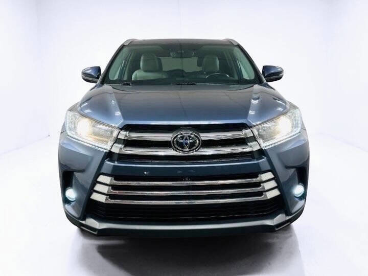 Used 2019 Toyota Highlander Limited Platinum AWD/4WD image 6