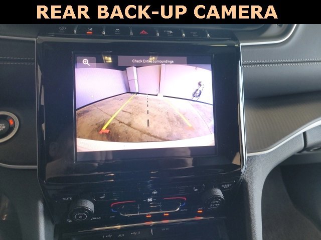 New 2025 Jeep Grand Cherokee L Altitude image 24