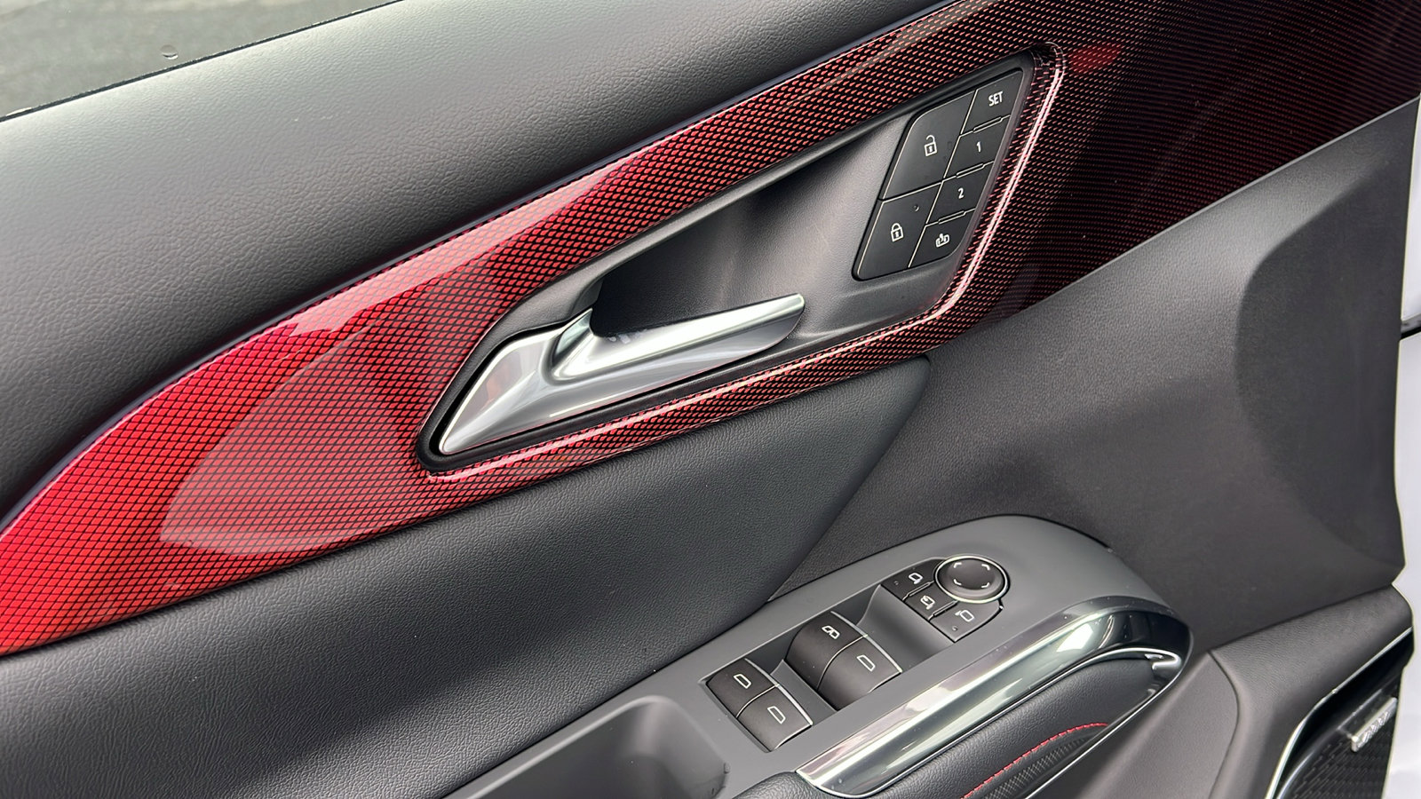 New 2026 Chevrolet Traverse RS w/ LPO, Floor Liner Package image 20