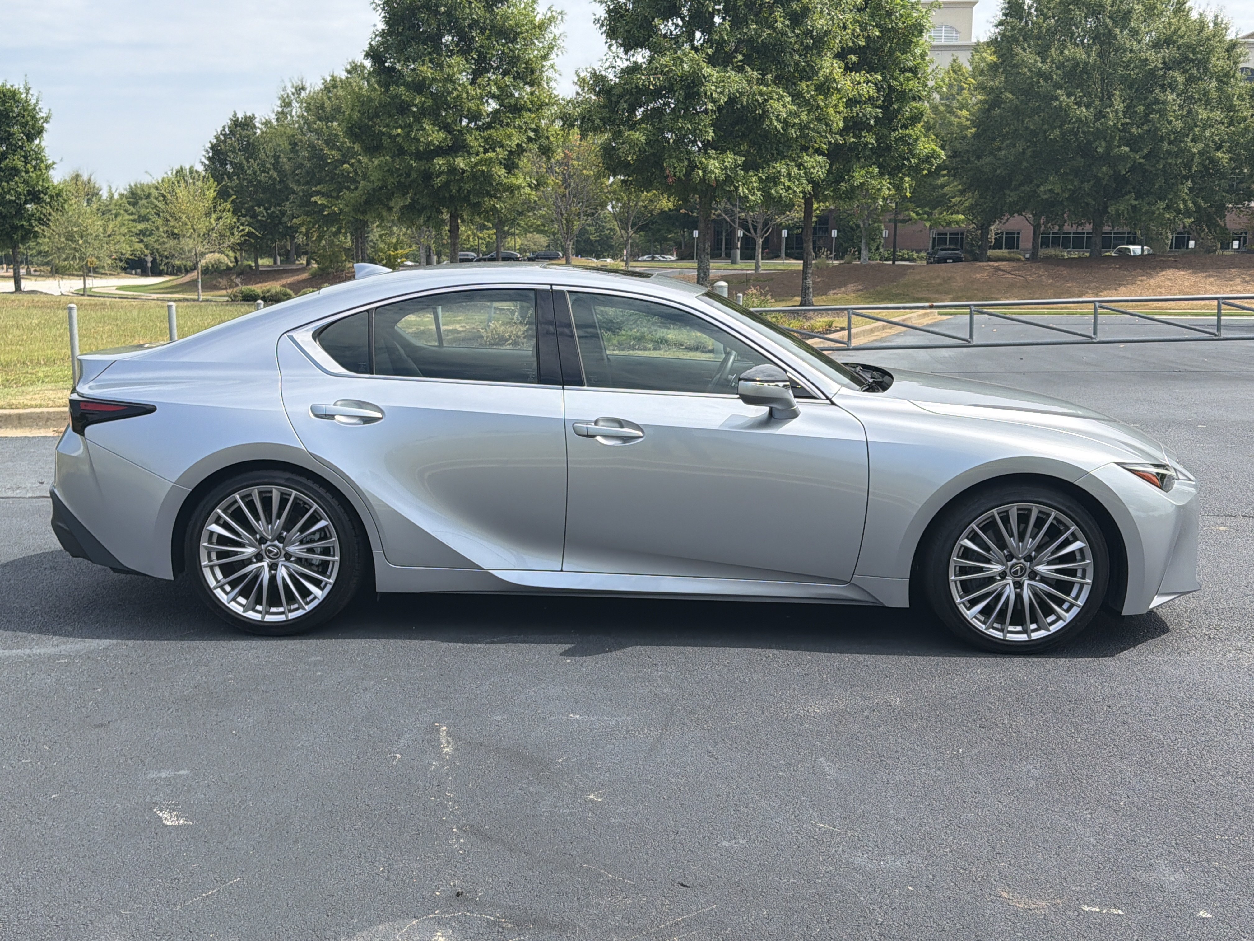 Used 2024 Lexus IS 300 w/ Premium Package RWD image 10