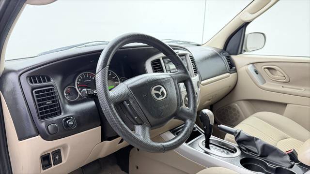 Used 2006 MAZDA Tribute s FWD image 23