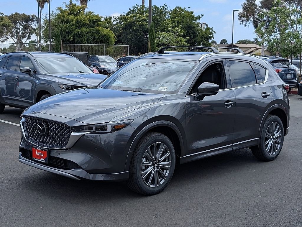New 2025 MAZDA CX-5 Signature image 6
