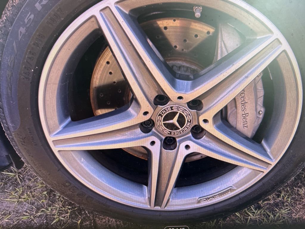 Used 2019 Mercedes-Benz E 300 image 9