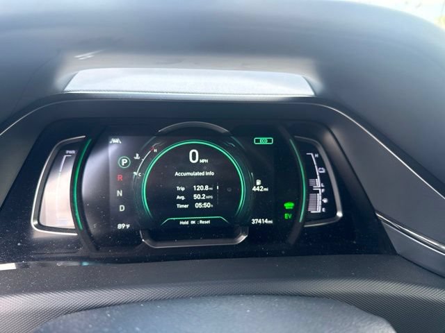 Used 2022 Hyundai Ioniq SE FWD image 15