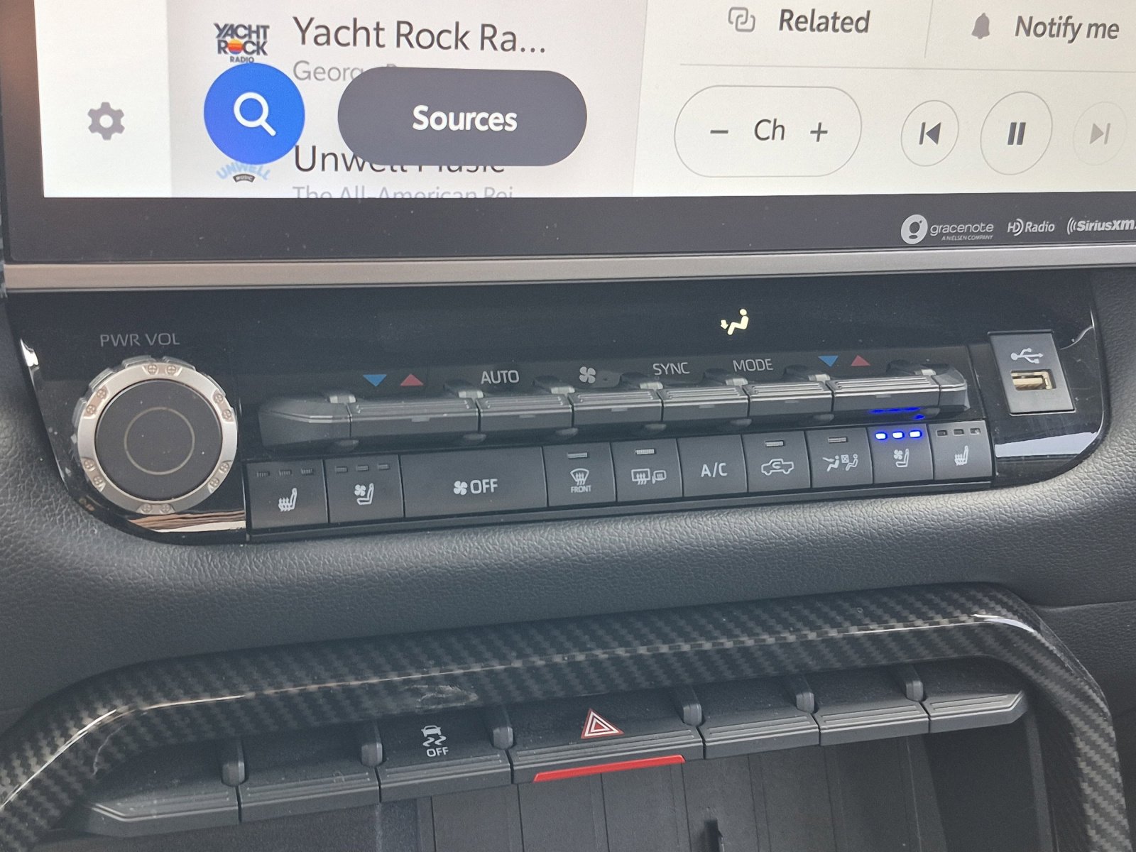 Used 2022 Toyota Tundra Limited image 31