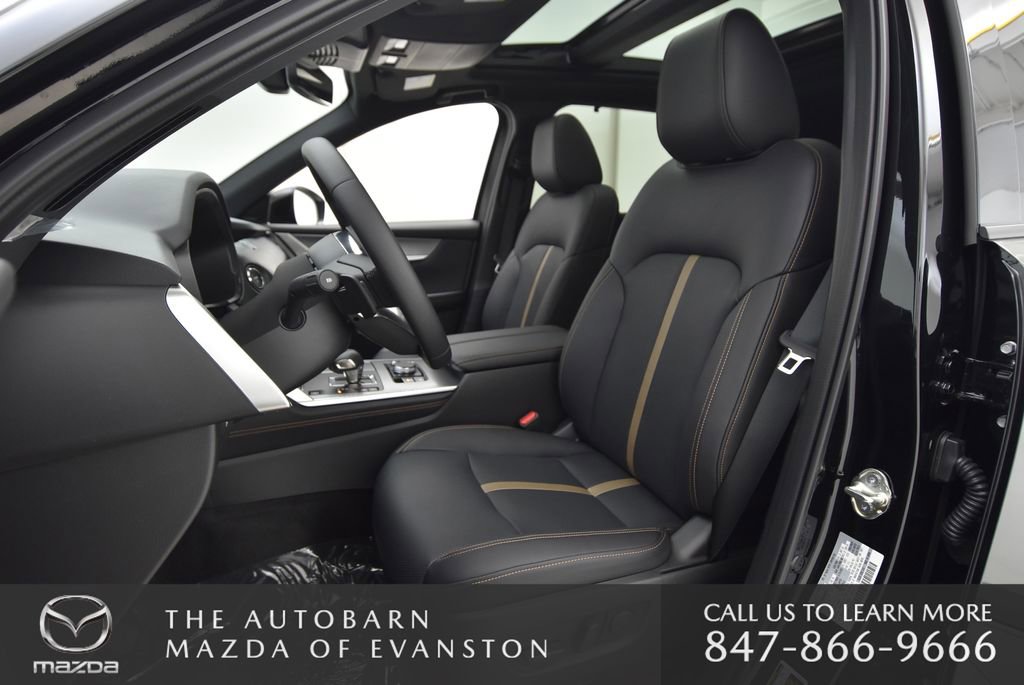 Certified 2025 MAZDA CX-70 Plug-In Hybrid w/ Premium Plus image 29