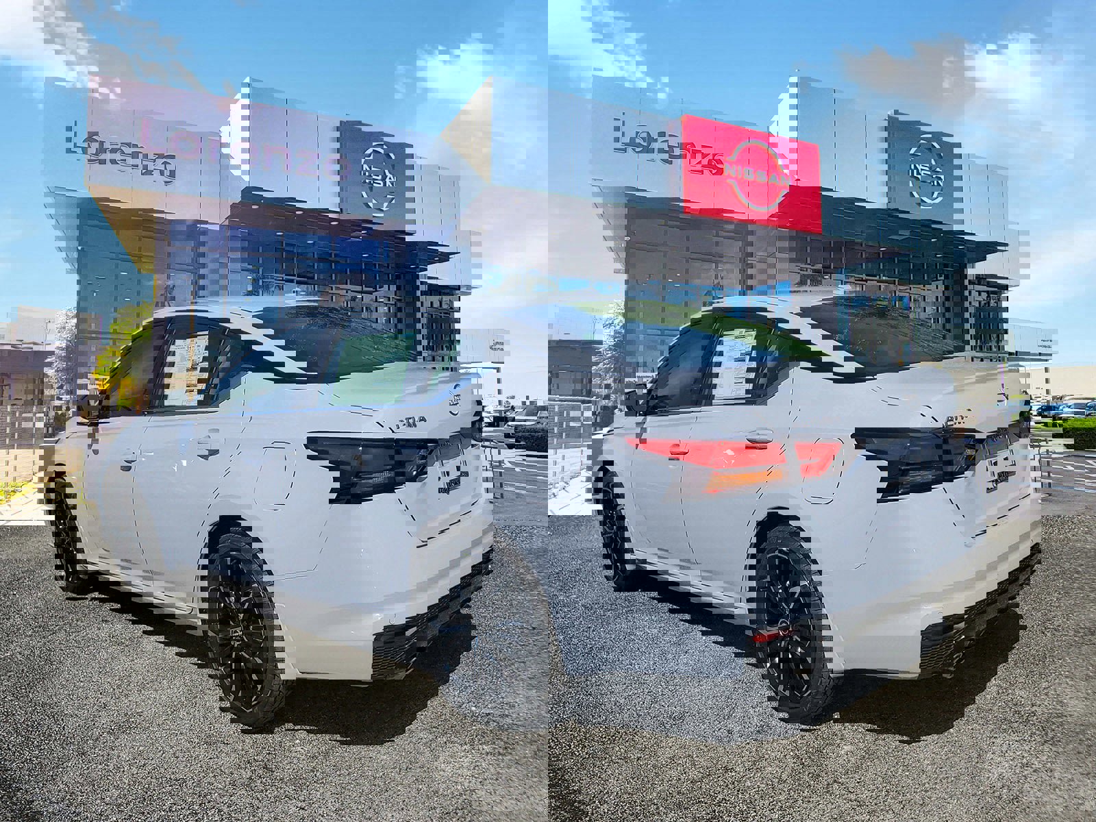 New 2025 Nissan Altima 2.5 SR w/ SR Premium Package image 6