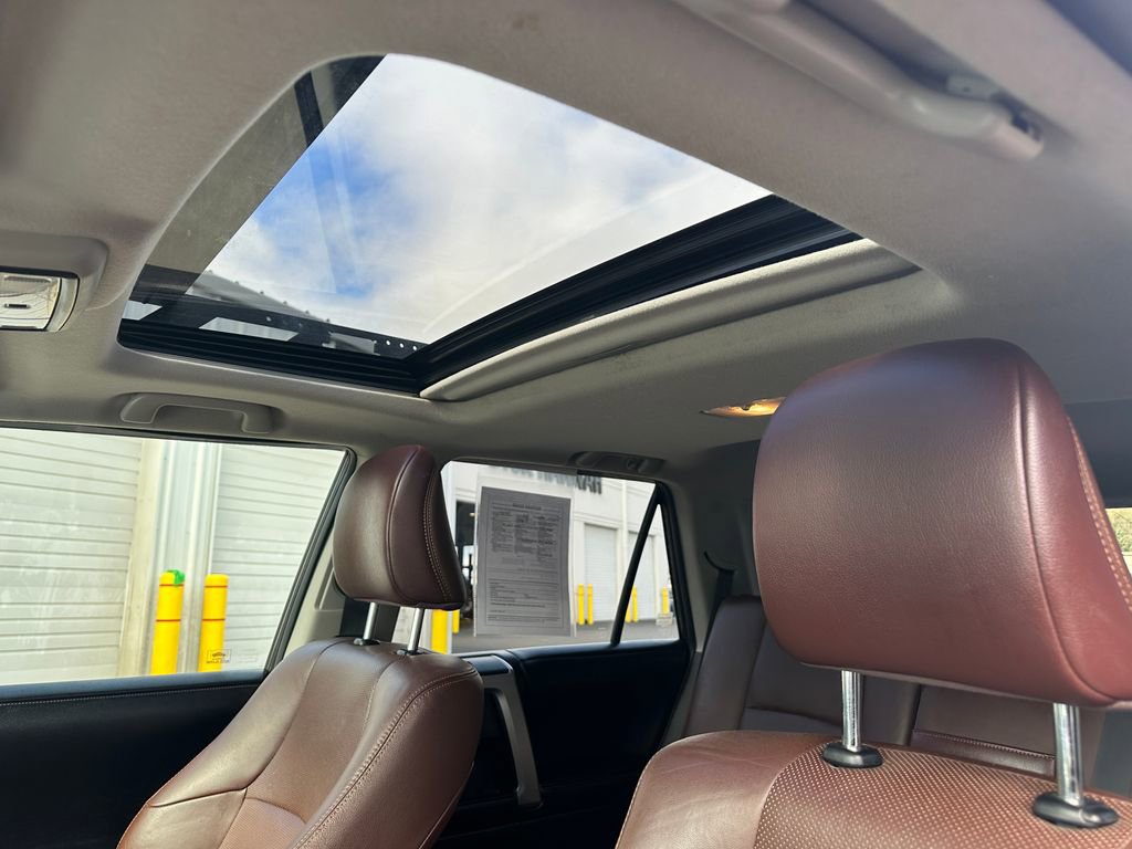 Used 2016 Toyota 4Runner Limited image 21