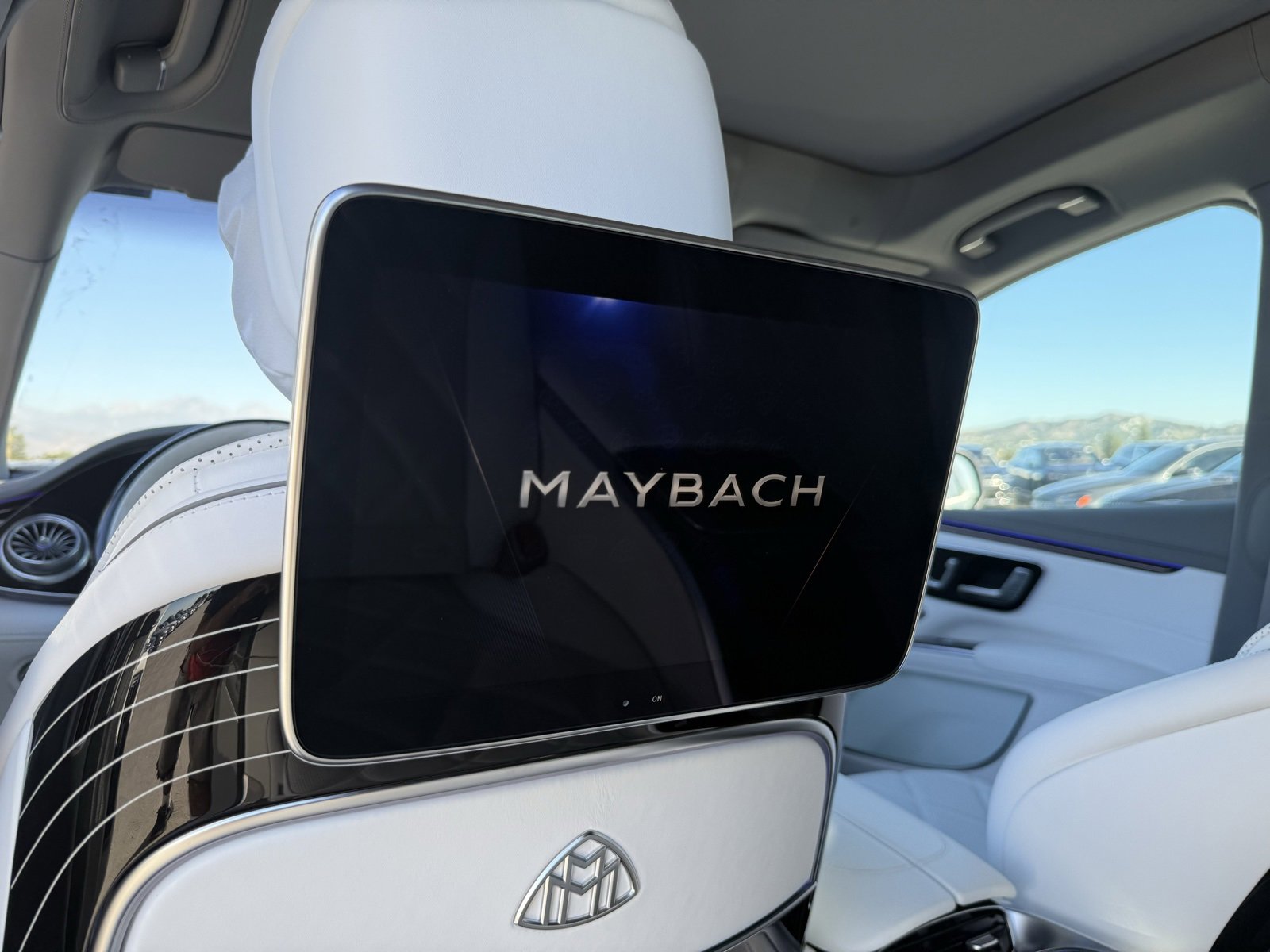 New 2025 Mercedes-Benz Maybach EQS 680 4MATIC image 26