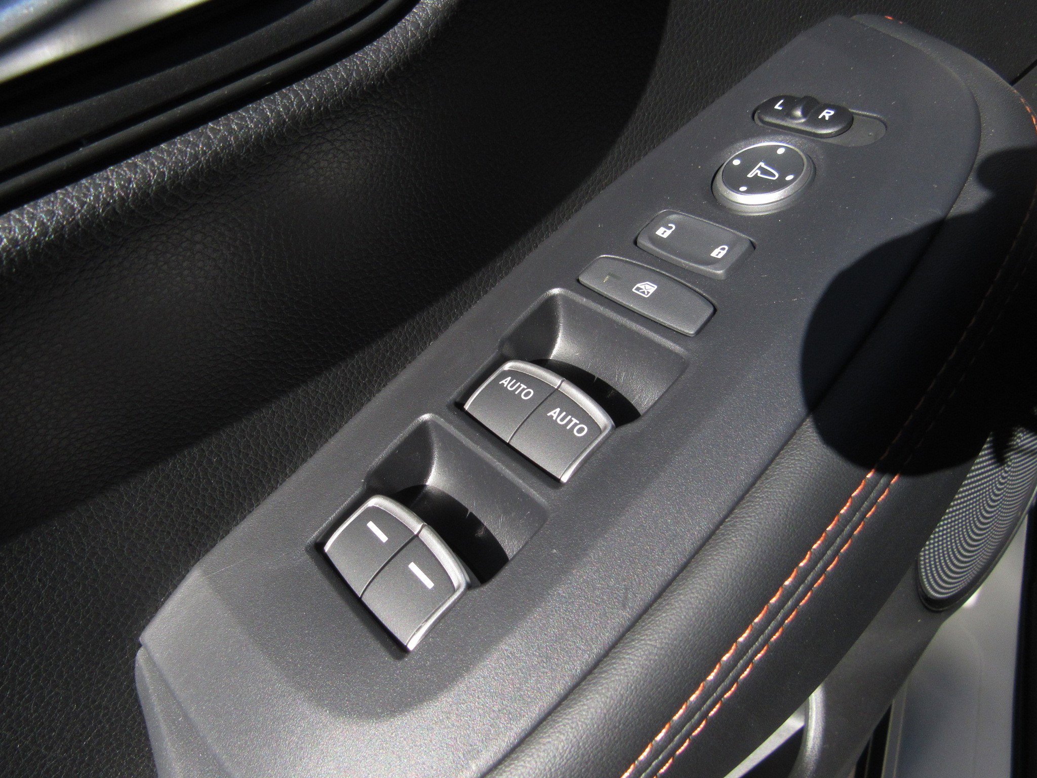 Used 2025 Honda HR-V Sport image 22