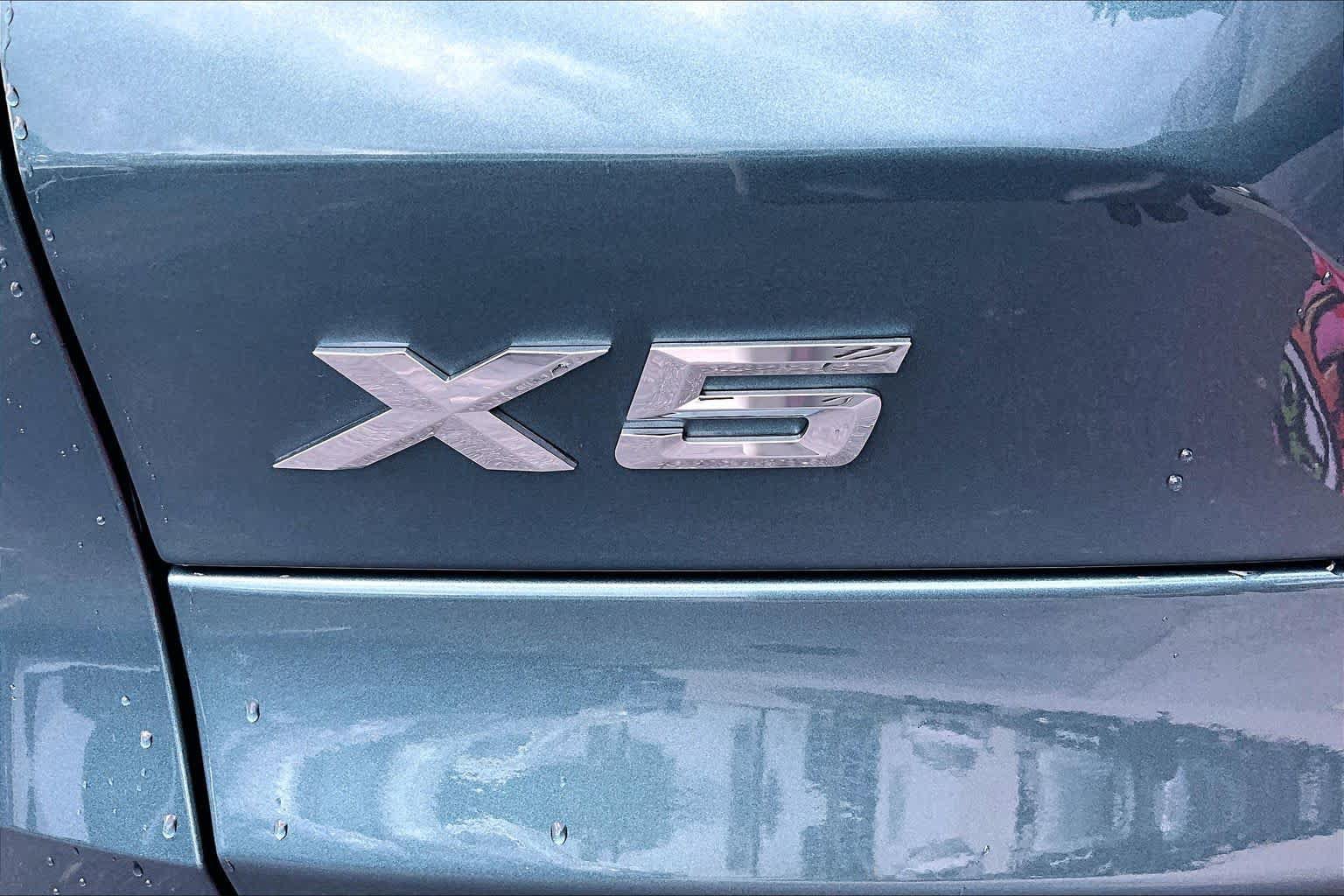 Used 2025 BMW X5 sDrive40i w/ Climate Comfort Package RWD image 31
