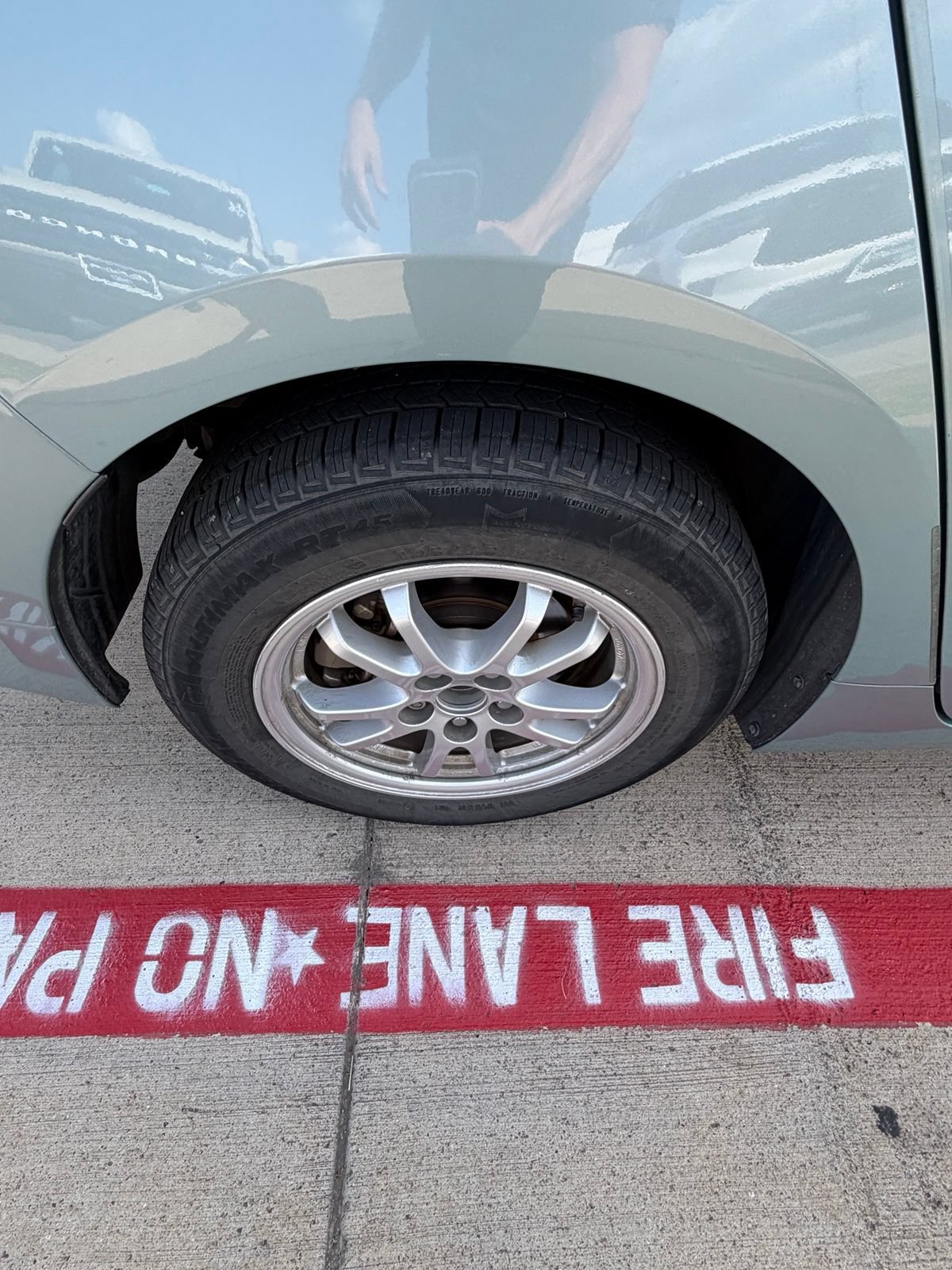 Used 2016 Toyota Prius Two FWD image 23