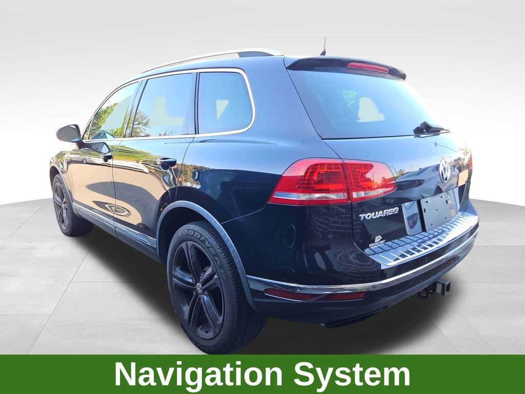 Used 2017 Volkswagen Touareg Wolfsburg Edition AWD/4WD image 4