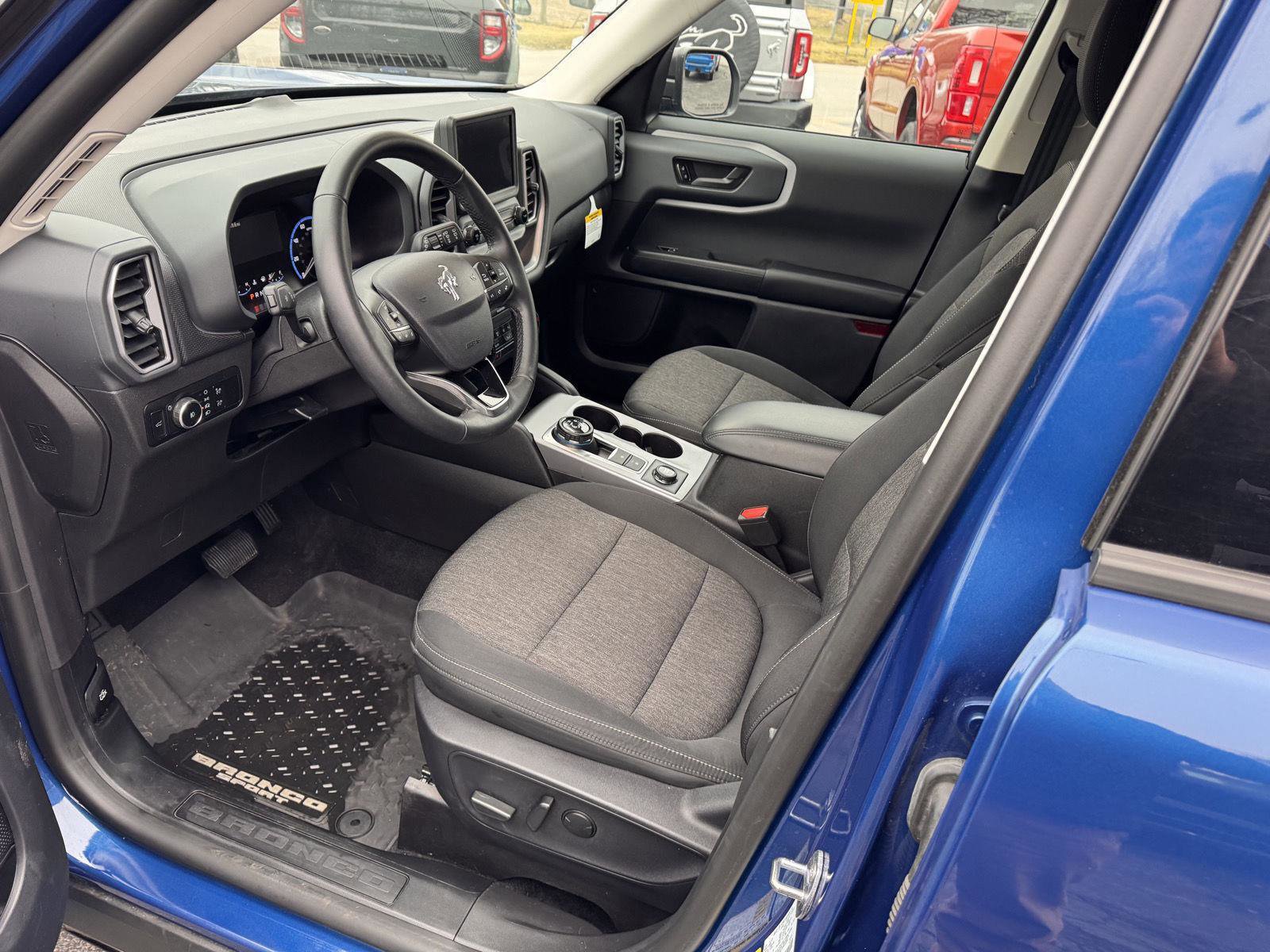 Used 2024 Ford Bronco Sport Big Bend w/ Convenience Package image 13