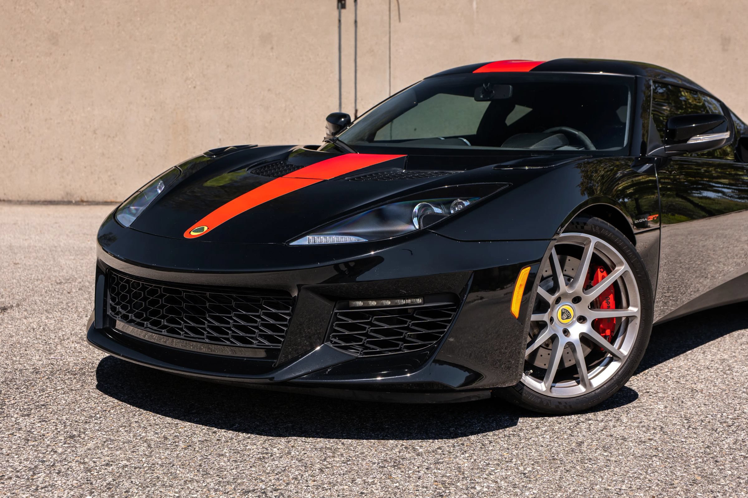 Used 2020 Lotus Evora RWD image 10