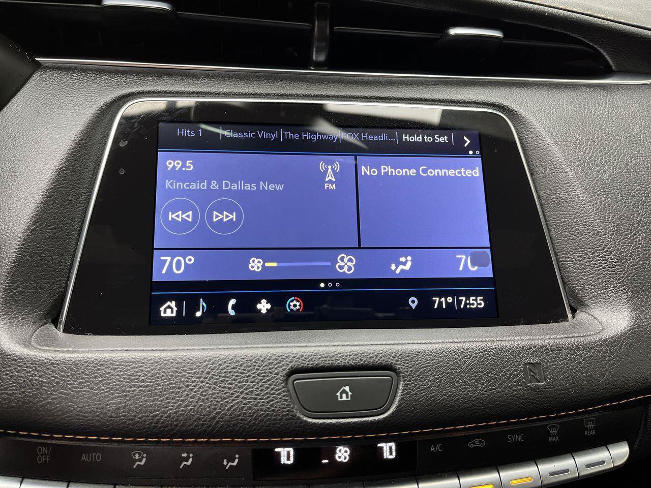 Used 2019 Cadillac XT4 Sport AWD/4WD image 18