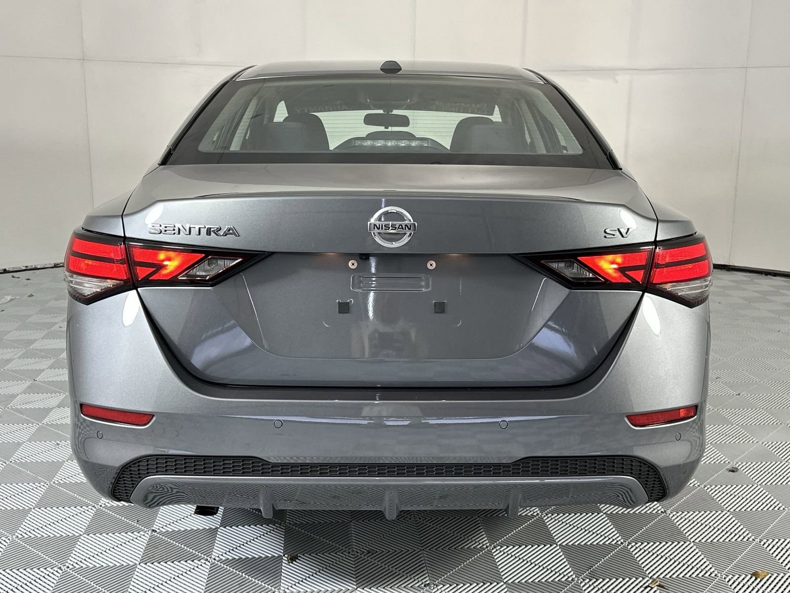 Used 2023 Nissan Sentra SV image 7