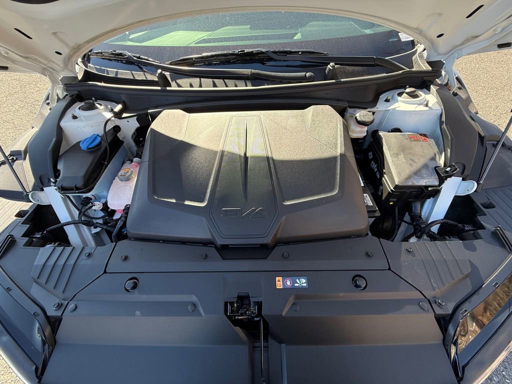 New 2025 Kia EV6 Light w/ Light LR Technology Package AWD/4WD image 24