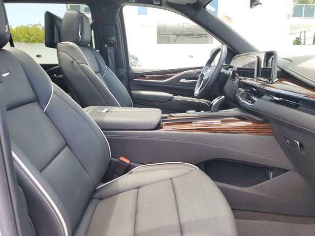 Certified 2024 Cadillac Escalade ESV Premium Luxury RWD image 25