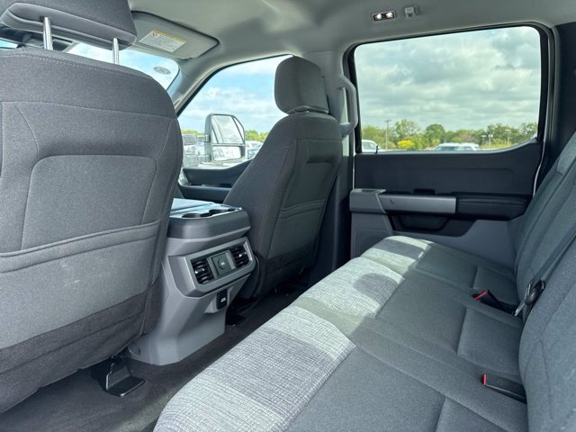 Used 2025 Ford F250 XLT w/ FX4 Off-Road Package AWD/4WD image 22