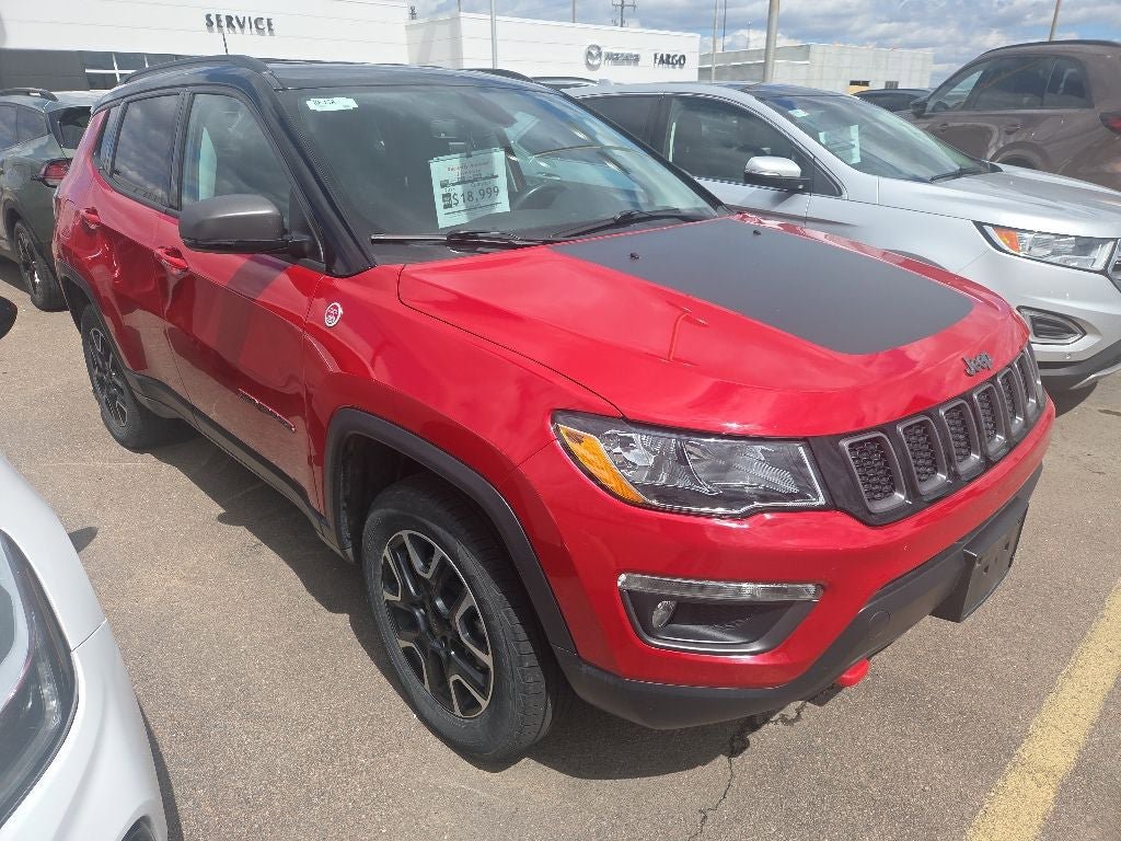 Used 2019 Jeep Compass Trailhawk w/ Cold Weather Group AWD/4WD image 1