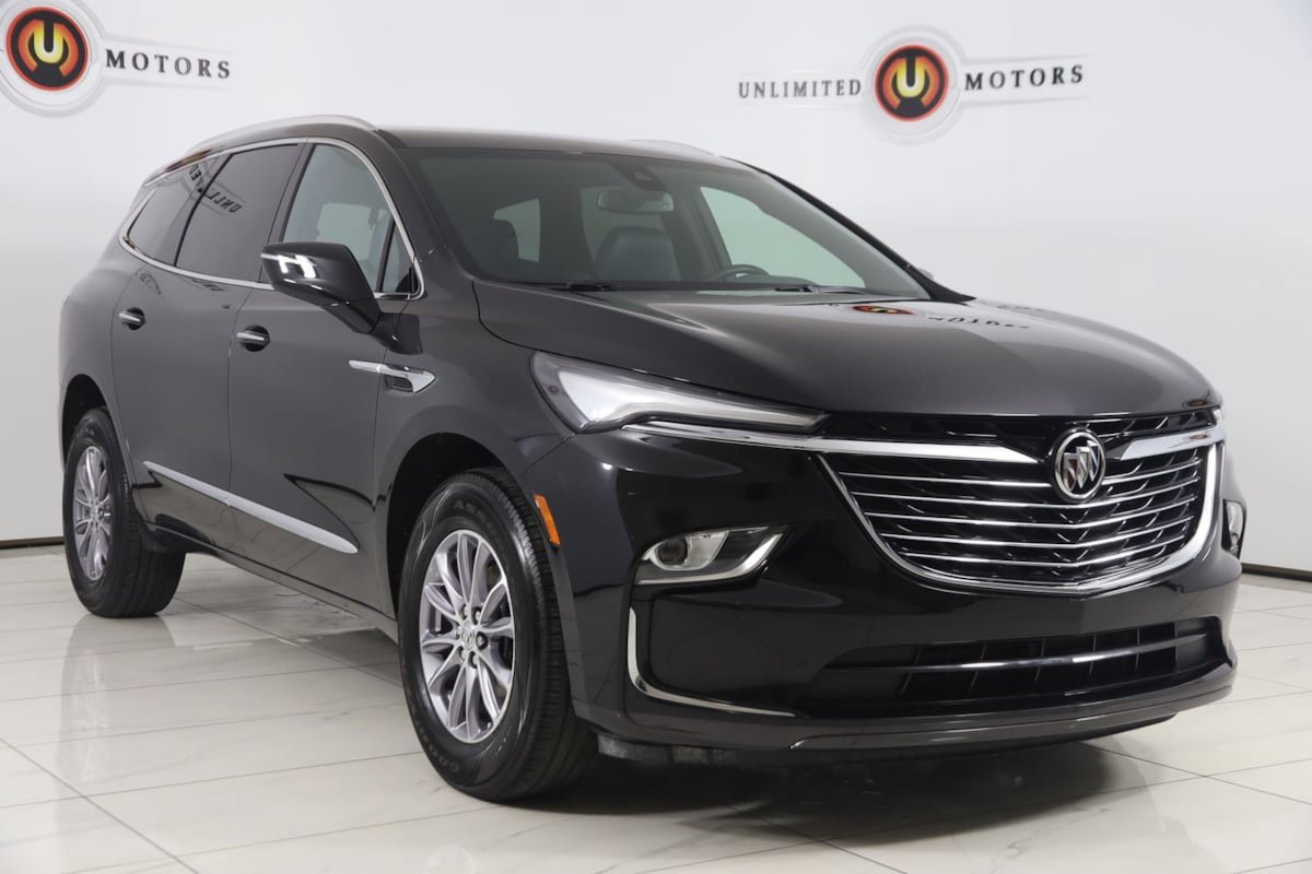 Used 2023 Buick Enclave Essence AWD/4WD image 21