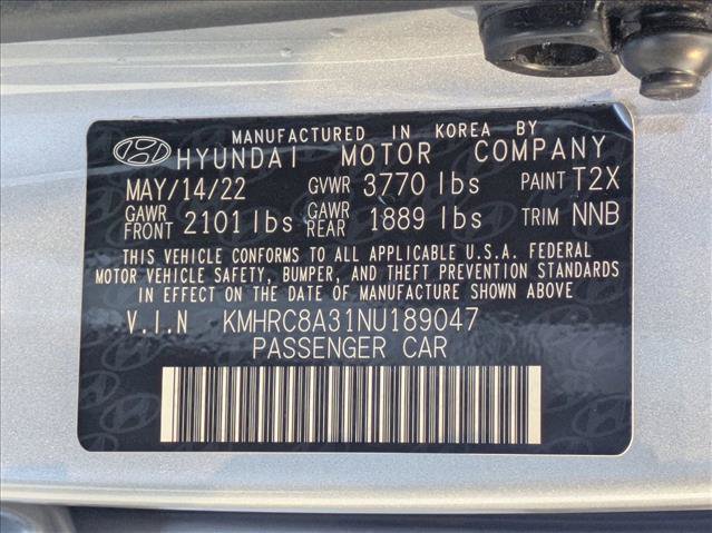 Used 2022 Hyundai Venue SEL FWD image 24
