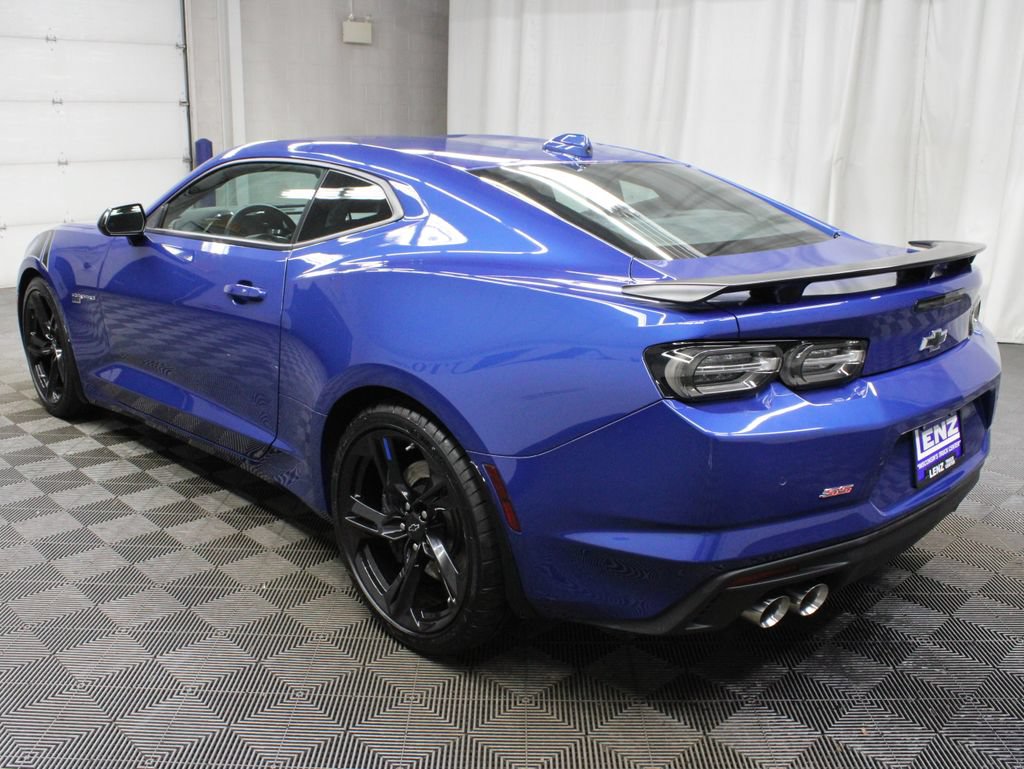 Used 2021 Chevrolet Camaro SS w/ LPO, Camaro Logo Package RWD image 7