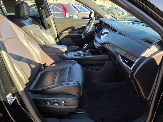 Used 2019 Cadillac XT4 Sport image 9