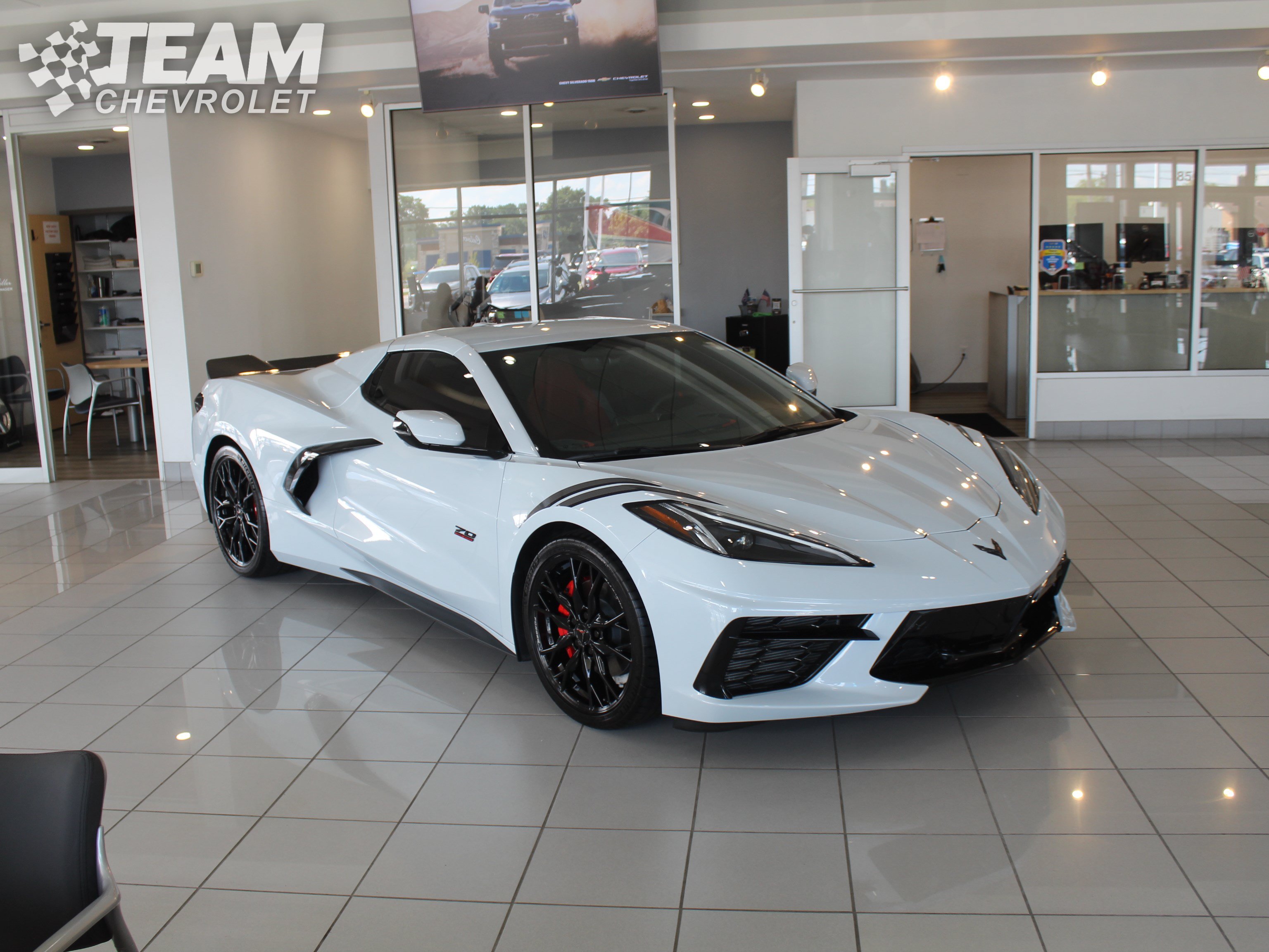 Used 2023 Chevrolet Corvette Stingray Preferred Conv w/ Battery Protection Package RWD image 30
