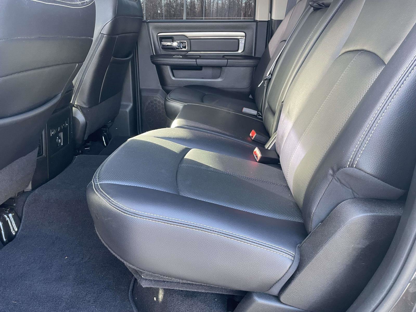 Used 2018 RAM 2500 Laramie w/ Sport Appearance Group image 6