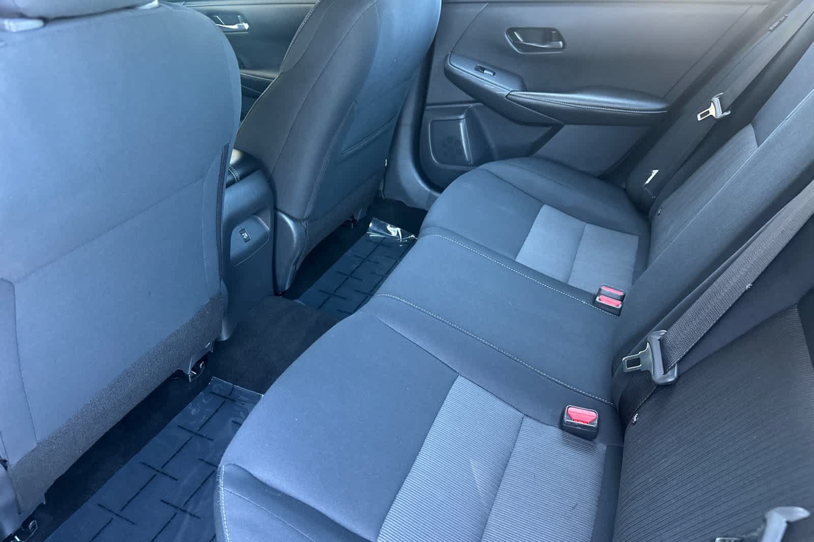 Used 2024 Nissan Sentra SV FWD image 4