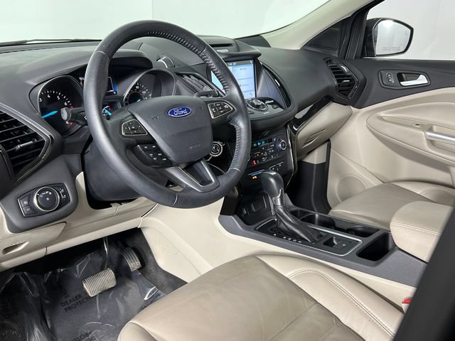 Used 2017 Ford Escape Titanium FWD image 27