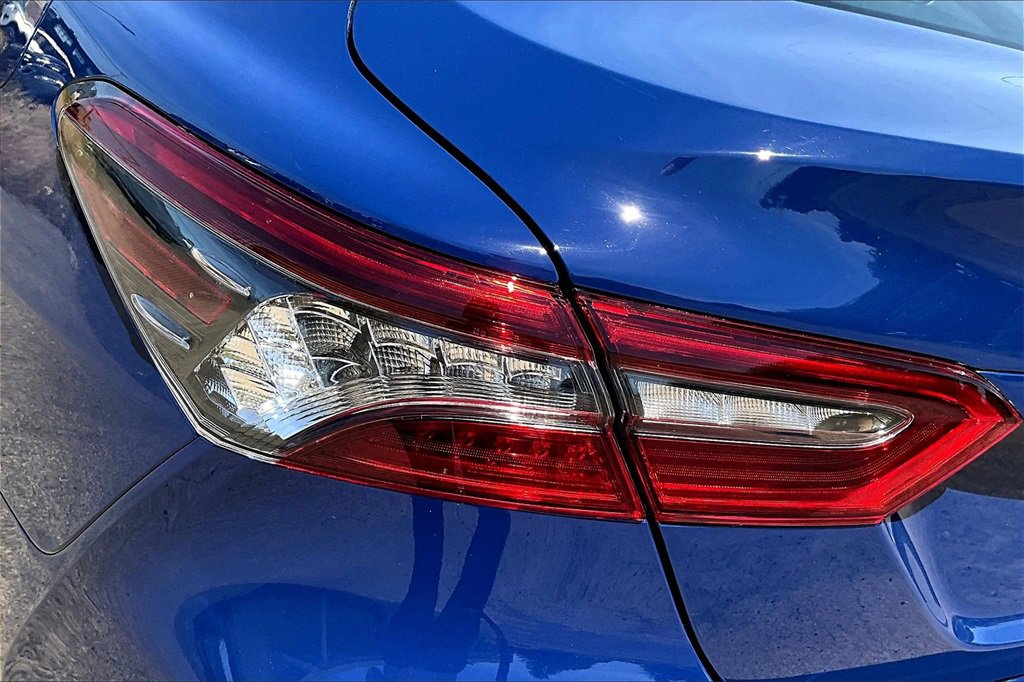 Used 2023 Toyota Camry XLE w/ Cold Weather Package image 28