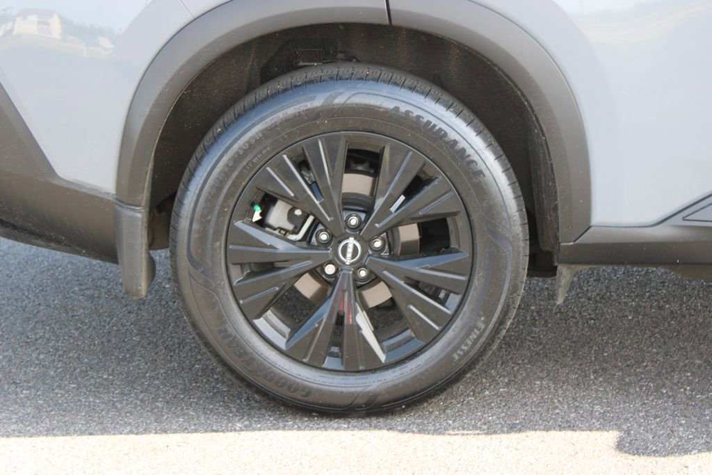 Used 2023 Nissan Rogue SV w/ SV Premium B Package AWD/4WD image 12