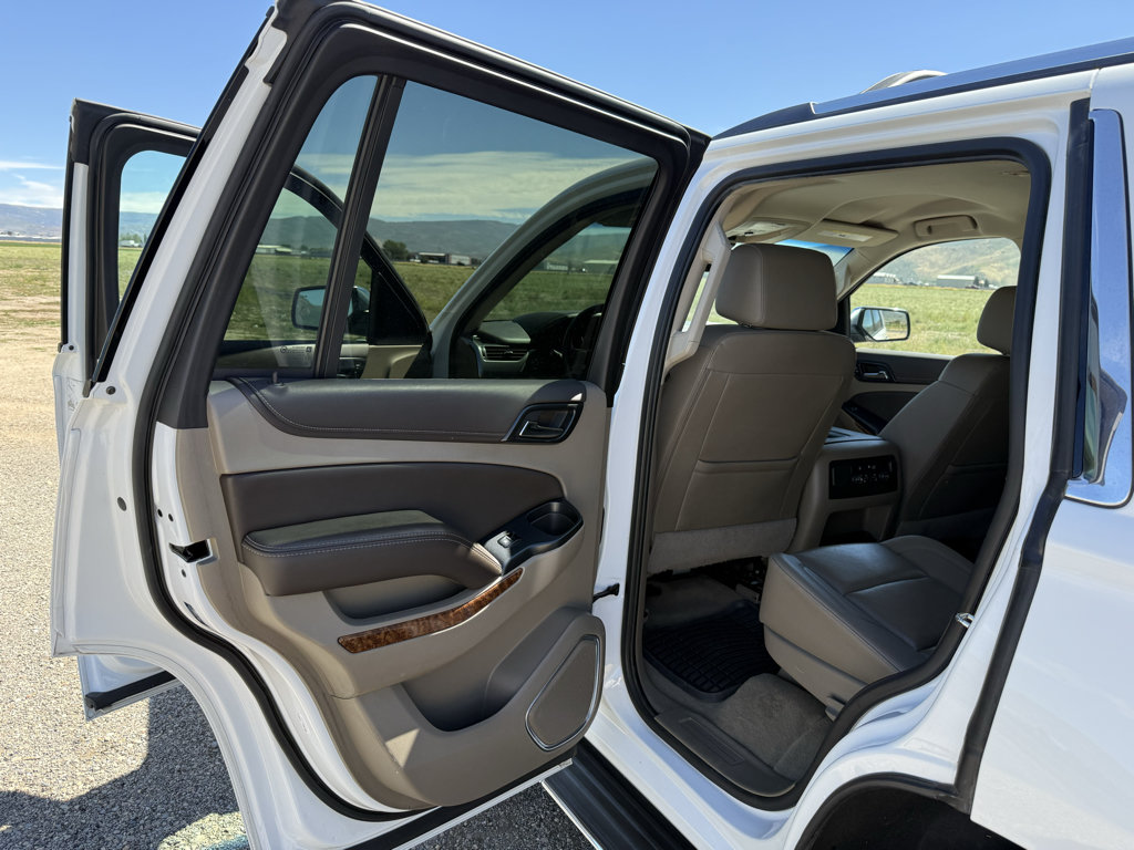 Used 2020 Chevrolet Tahoe Premier AWD/4WD image 25