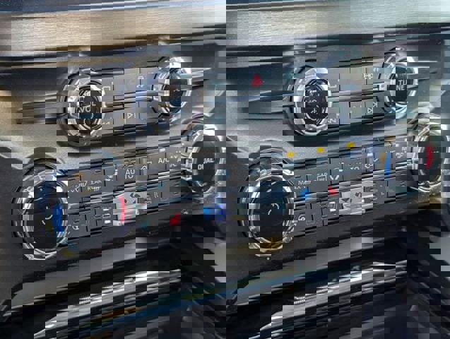 New 2026 Ford F250 Lariat w/ Black Appearance Package image 17