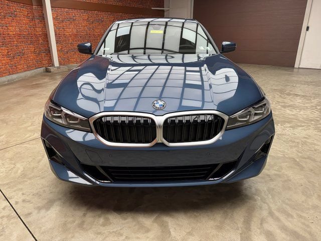 Used 2026 BMW 330i xDrive Sedan w/ Premium Package AWD/4WD image 8