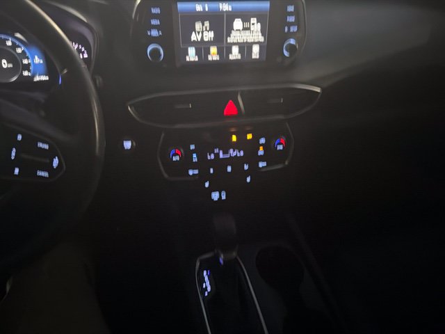 Used 2019 Hyundai Santa Fe Limited AWD/4WD image 20