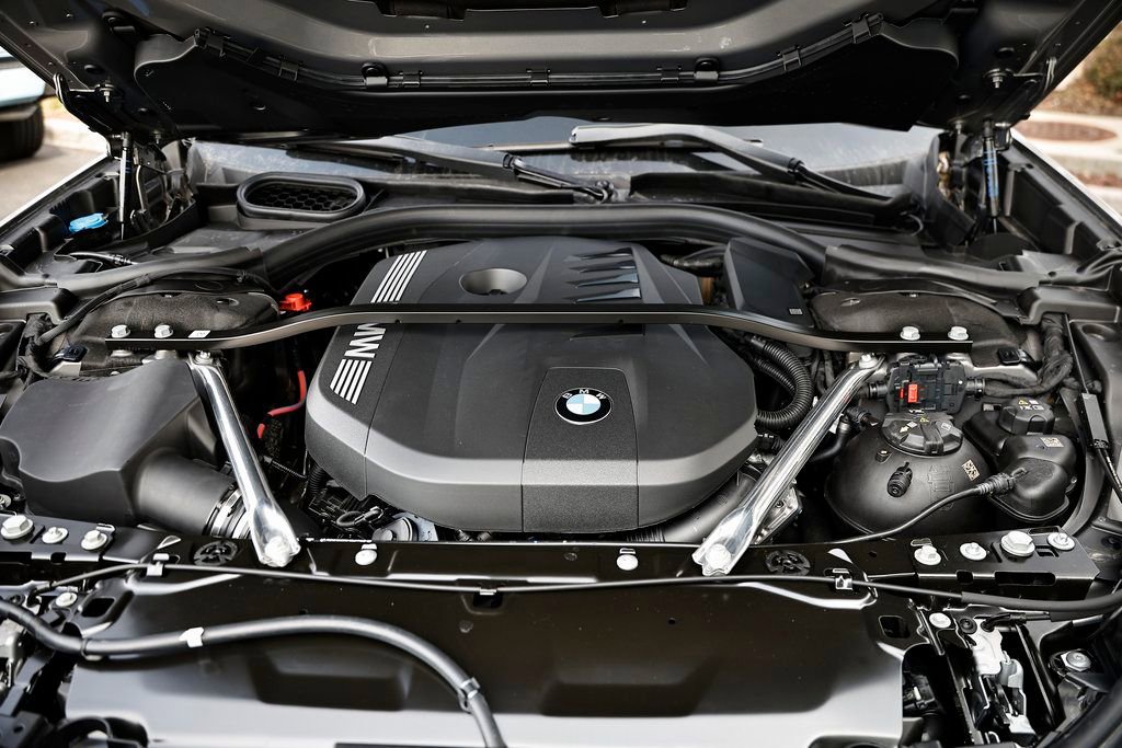 New 2026 BMW 740i w/ Premium Package image 30