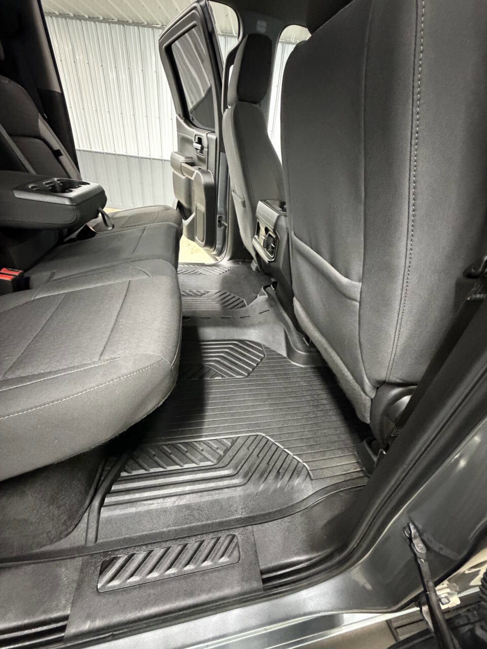 Used 2021 Chevrolet Silverado 1500 LT Trail Boss w/ Convenience Package II image 33